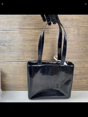 CHANEL Black Patent Leather Embossed Tote/vintage